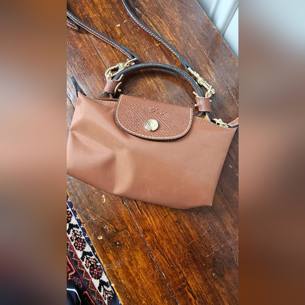 Longchamp Le Pliage Mini Crossbody In Brown. Gorgeous color. - Picture 3 of 5
